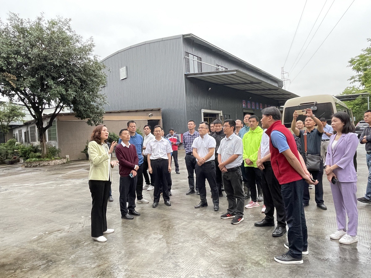 肇慶市鄉(xiāng)村振興局定在四會市召開肇慶市“雙百”鄉(xiāng)村振興駐鎮(zhèn)幫鎮(zhèn)扶村工作隊交流座談會